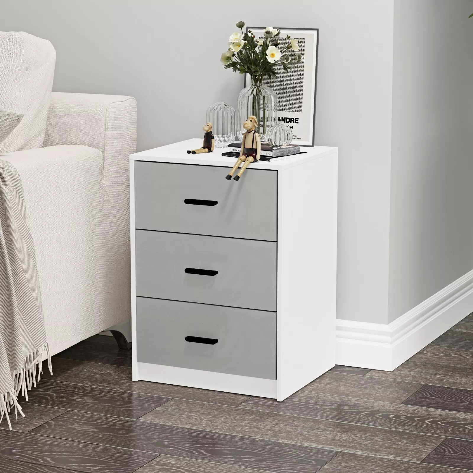 NB 3 Drawer Wooden Bedroom Bedside Cabinet